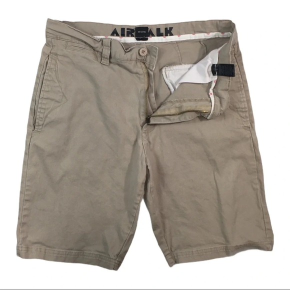 SH365 Airwalk Skater Surfer Chino Shorts 32 - Picture 1 of 6